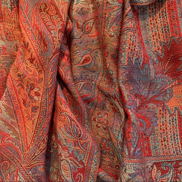 Striking red, blue & yellow accent pashmina.   Butter soft. - Picture 2 of 2